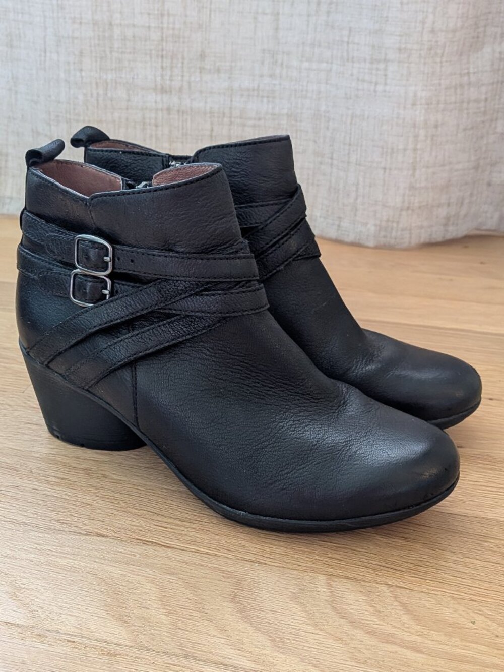 Dansko Women's Roberta Ankle Booties | Black Leather | EU 37 | US 6.5-7